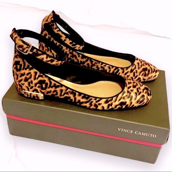 Vince Camuto Leopard Print Heels - Picture 2 of 7